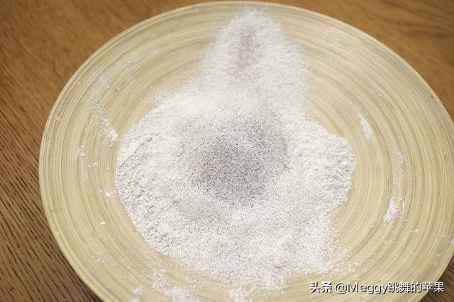 小型华夫饼机各种做法,小型华夫饼机做早餐