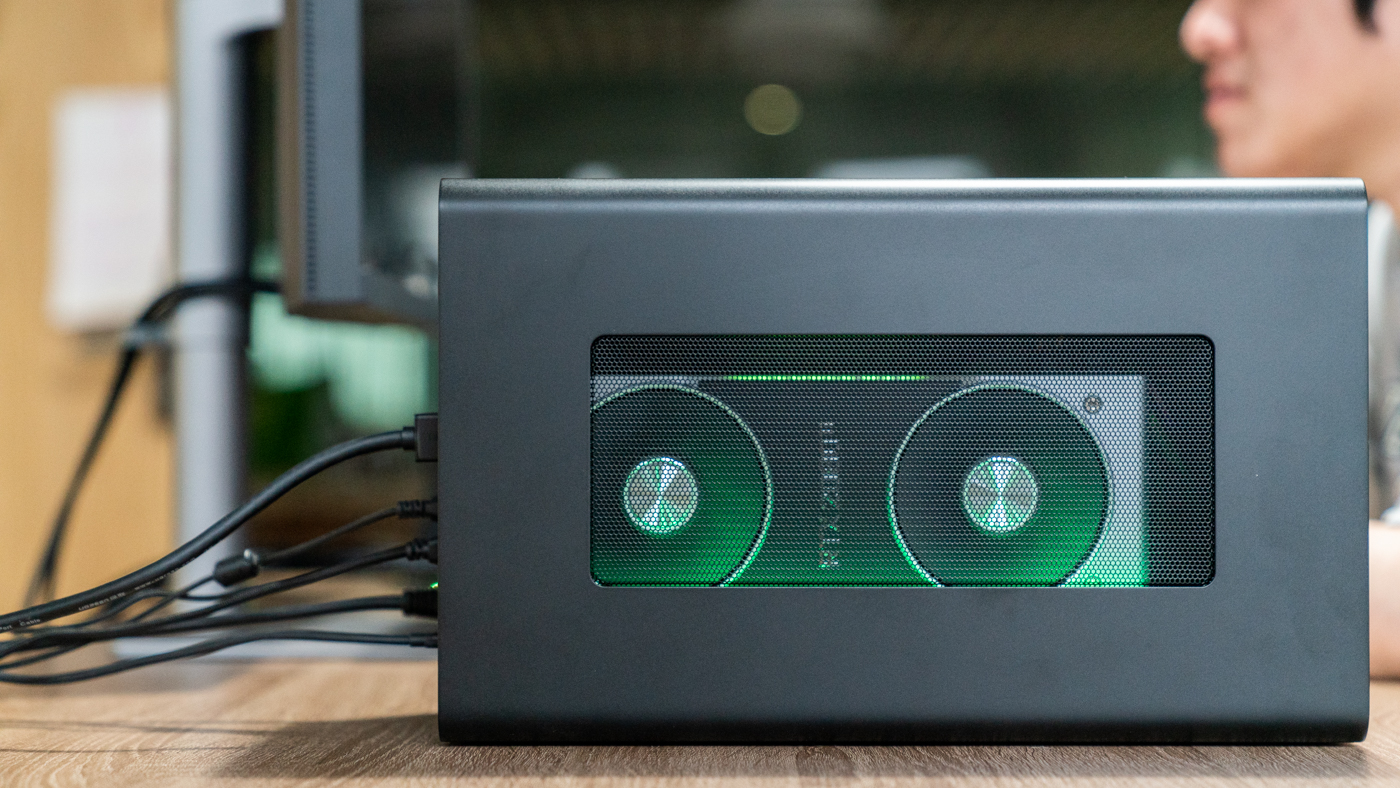 雷蛇razer战核x幻彩版显卡扩展坞,雷蛇战核x连接外置显示器