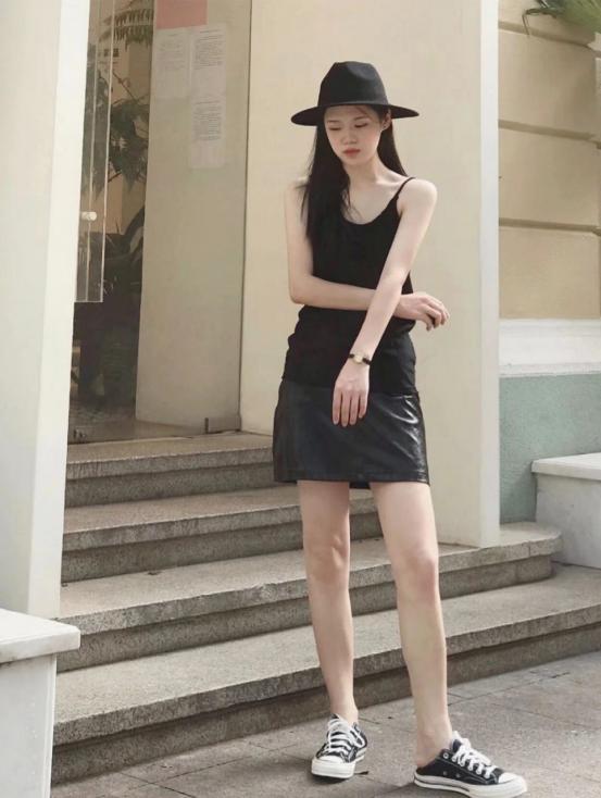 如何知道自己的脸型适合什么帽子,根据脸型挑选帽子这样才不显脸大