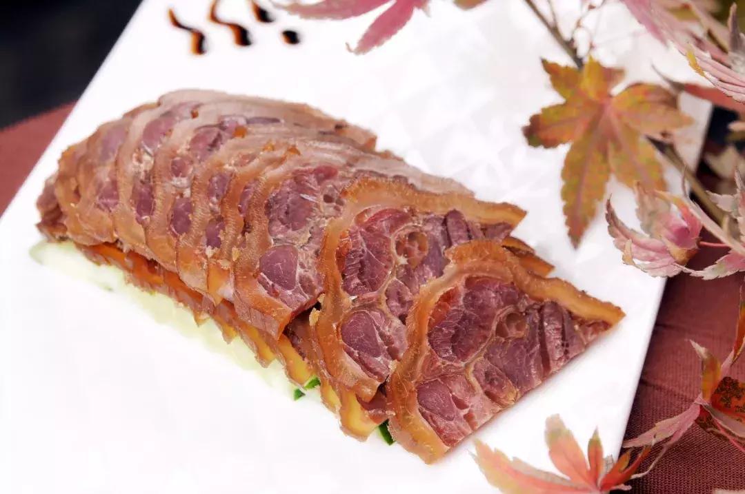 7个值得你驱车前往的吃羊肉地，这一口还魂的羊肉，吃了会上瘾！