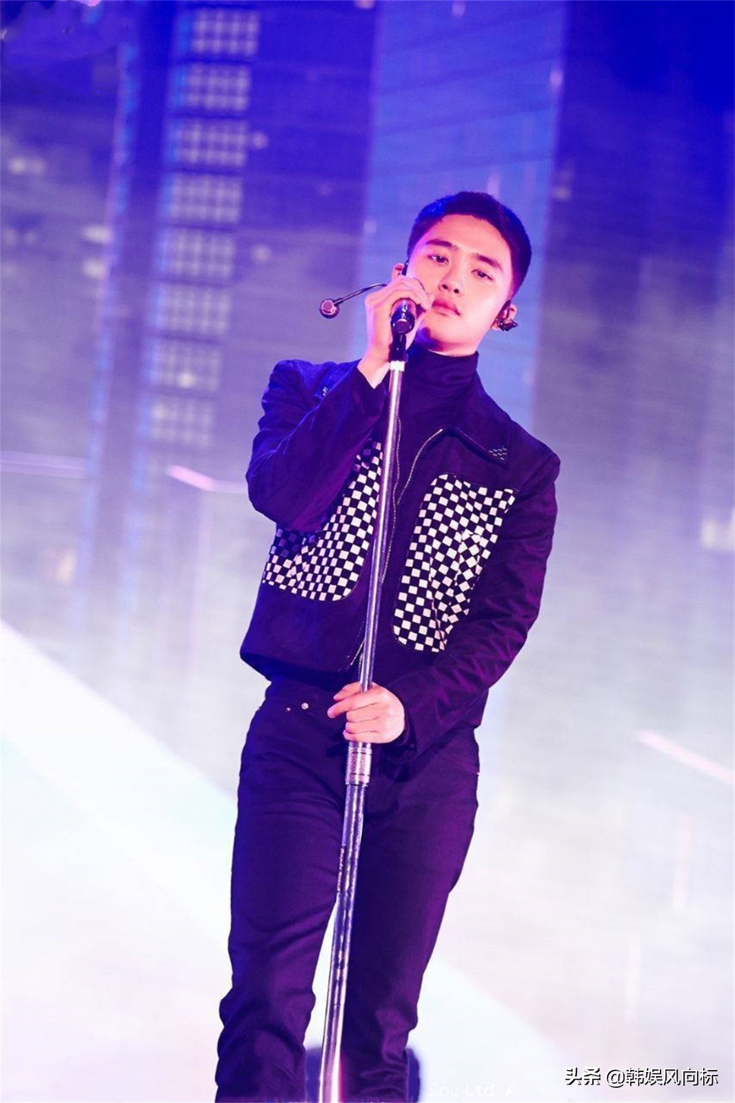 exo都暻秀单封,exo24年台历都暻秀后续