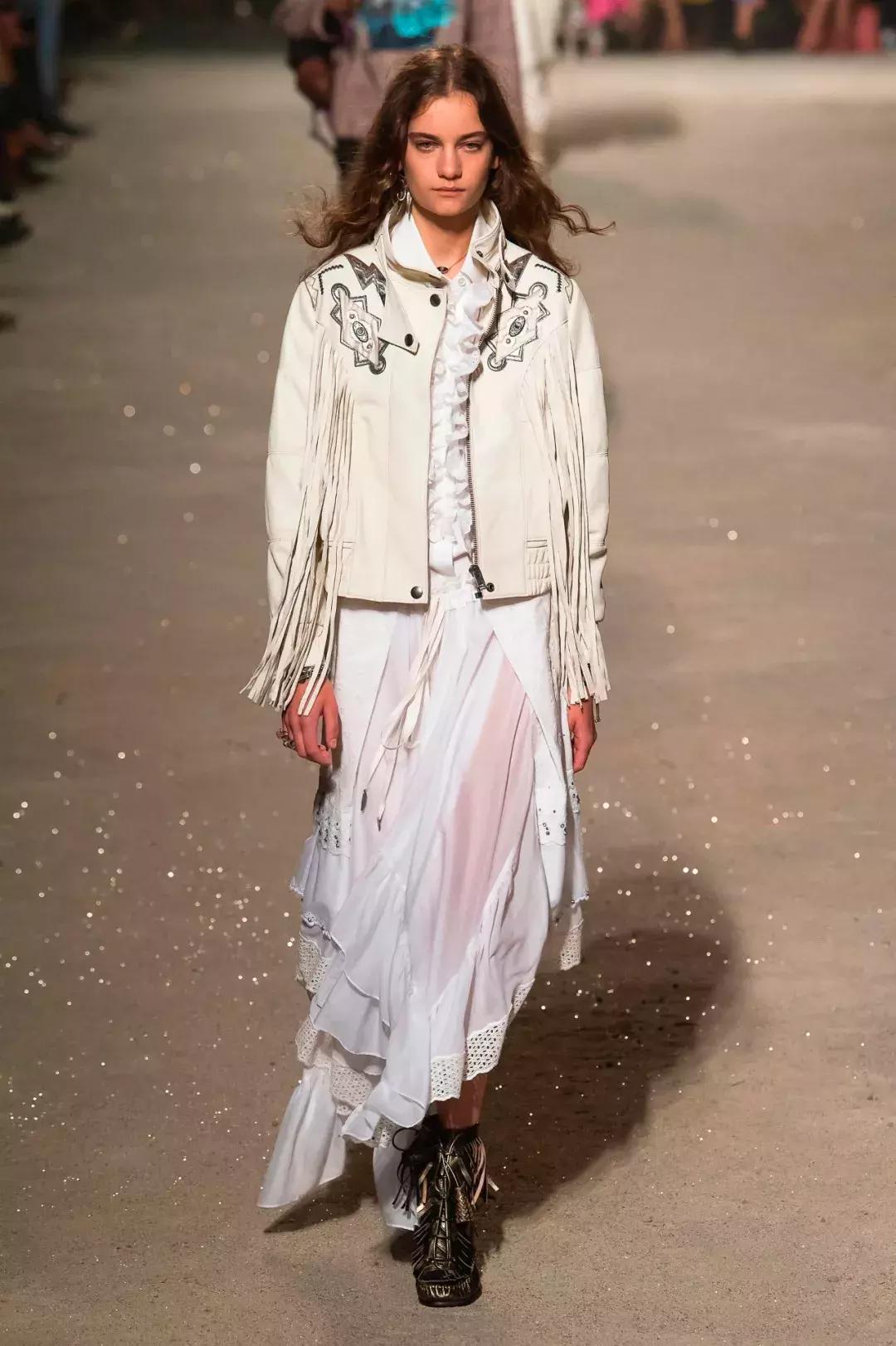 好看的貂皮毛女装,集齐七色召唤