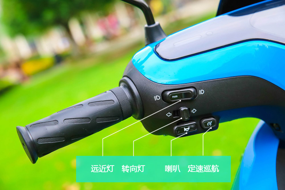 小牛最新电动车测评,小牛军绿色经典款电动车