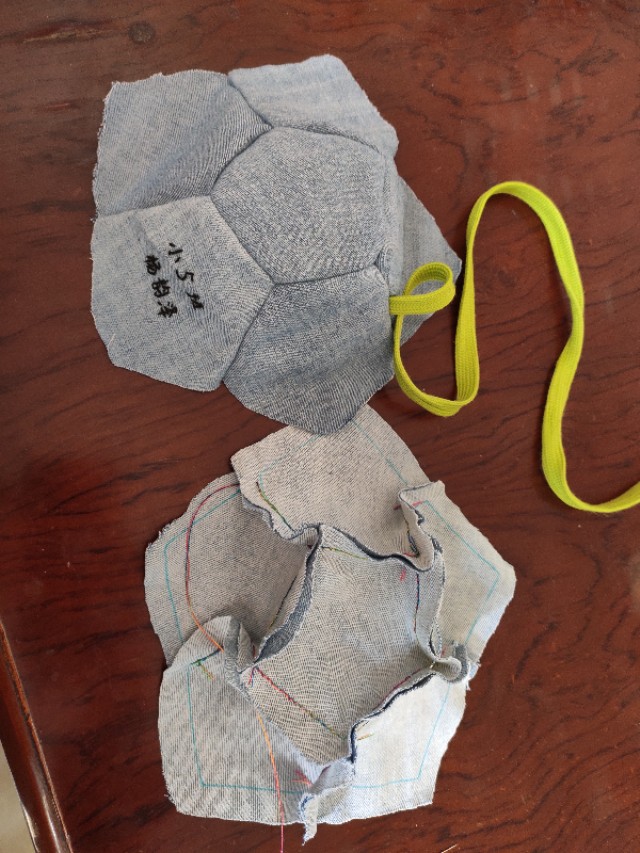 布艺小圆球挂饰,布艺小圆球图片