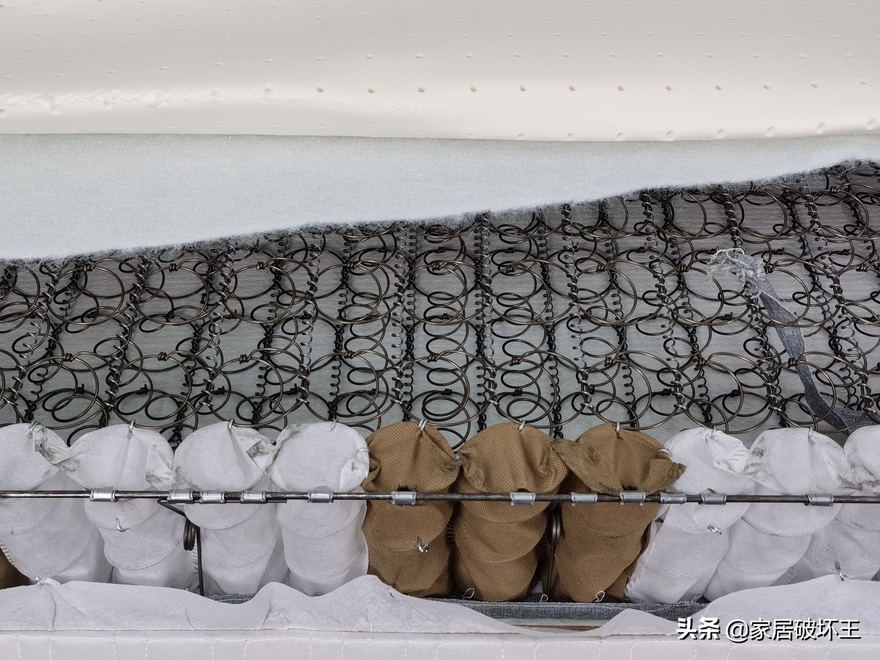 买床垫不踩坑选哪一种比较好,买床垫被骗了怎么办