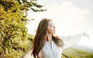 抖音视频提升完播率最正确的方式,怎样提高抖音视频的完播率