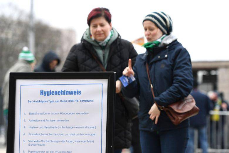 不戴口罩，德甲照踢，确诊上千的德国为什么如此淡定？