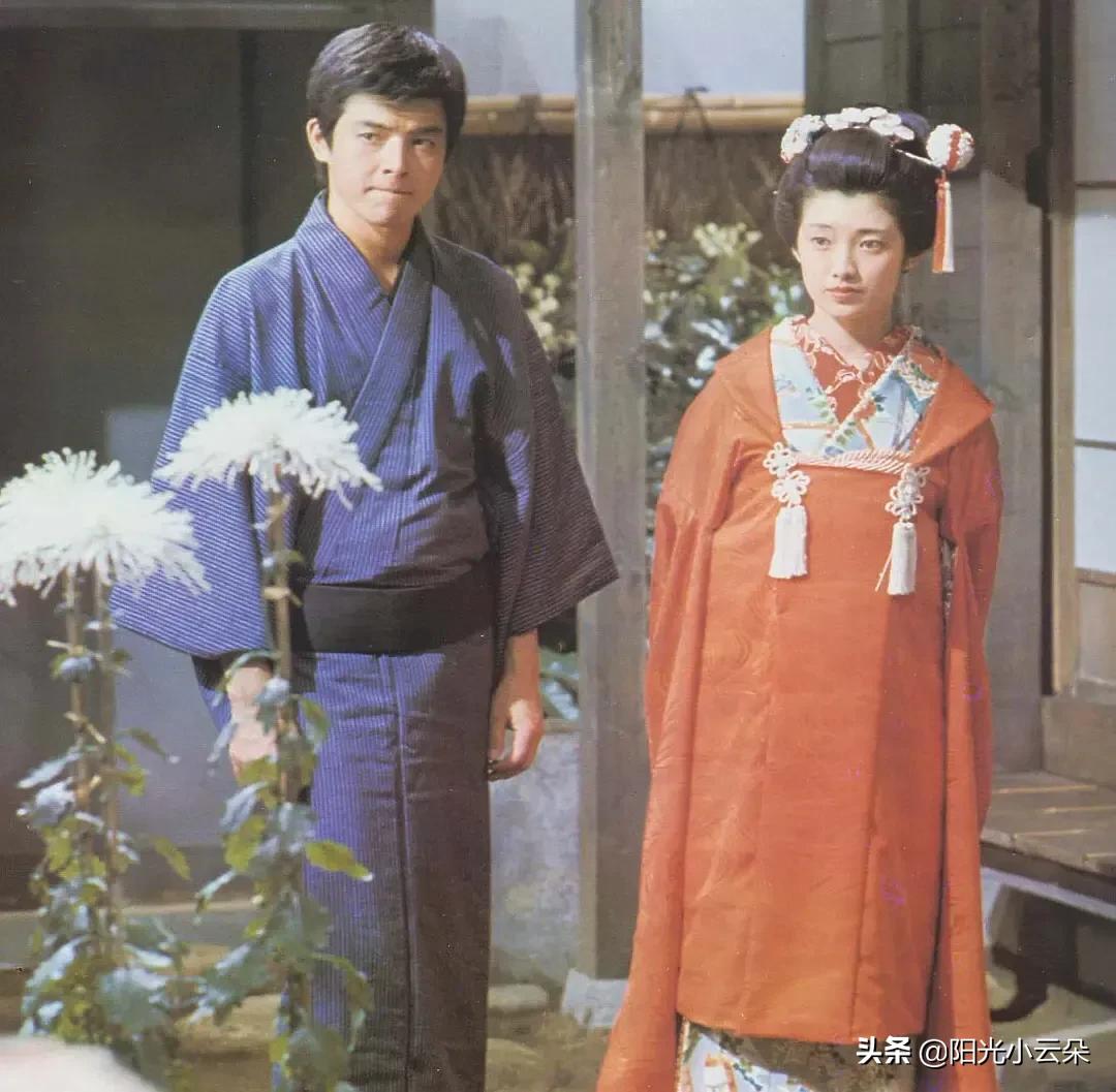 山口百惠为什么在三人组合中最红,山口百惠是60后永远的女神