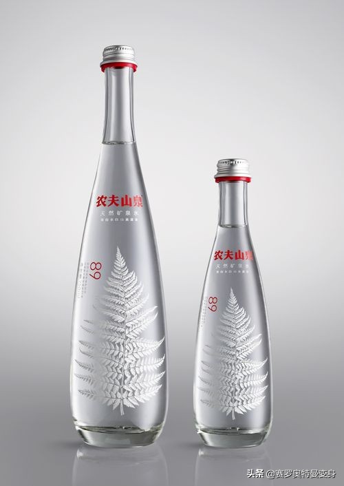 大人物深度解析包贝尔,大人物包贝尔喝的矿泉水现实版