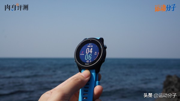 佳明Forerunner945：运动腕表的当下最强形态|肉身评测