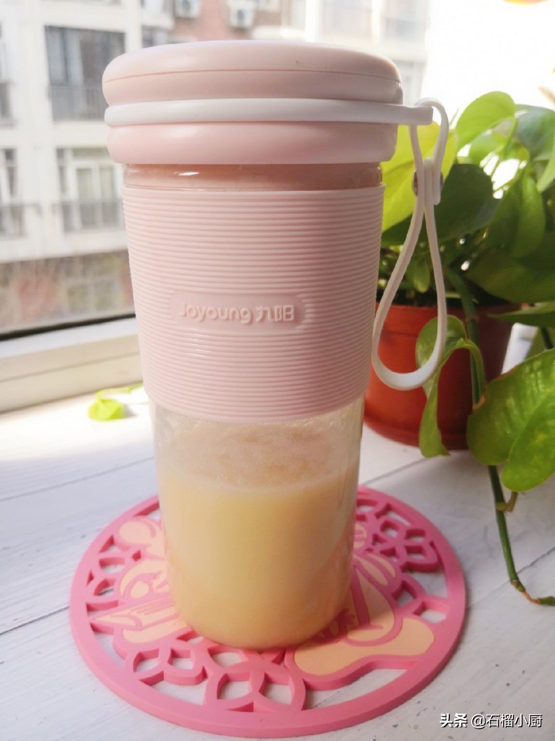 苹果榨汁如何不变黄,苹果汁榨汁要变颜色怎么办