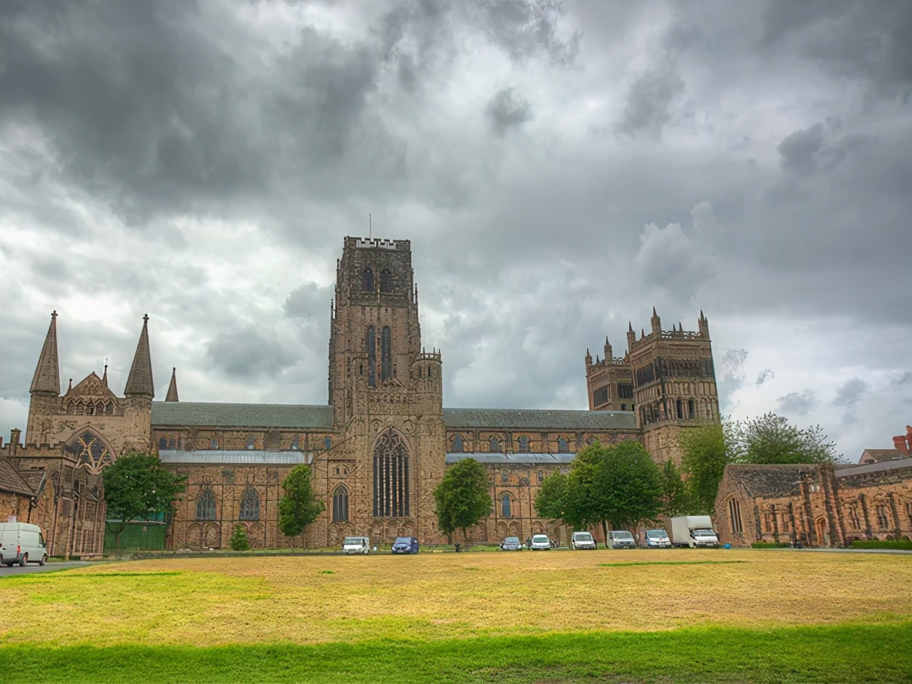 英国杜伦大学留学毕业难吗,英国杜伦大学和格拉斯哥大学比较