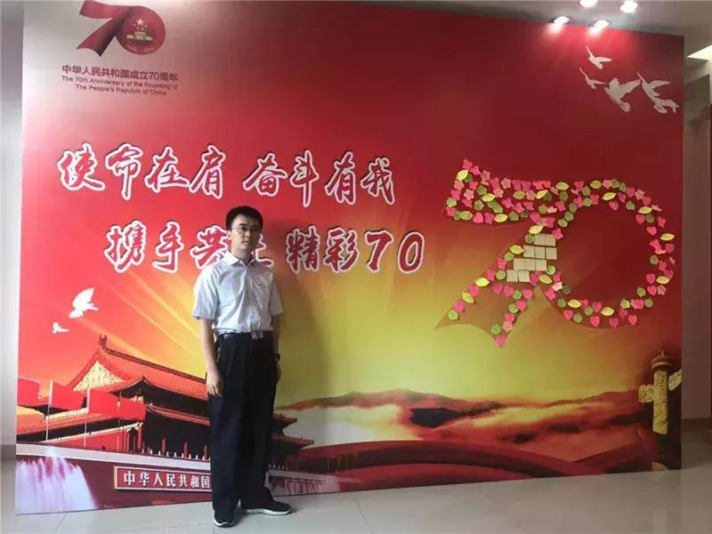 「异乡红河人」从航天人到公务员，这位红河人始终不忘初心牢记使命诠释好新时代人民公仆的含义