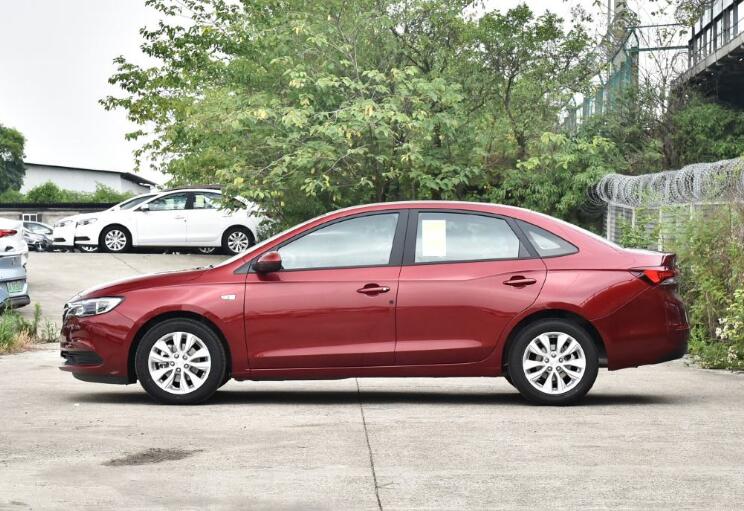 别克英朗怎么样四缸值不值得购买,别克英朗2017年度销量多少台