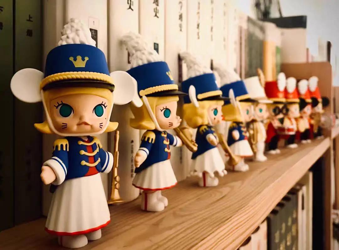 molly粉裙子,molly黄裙子