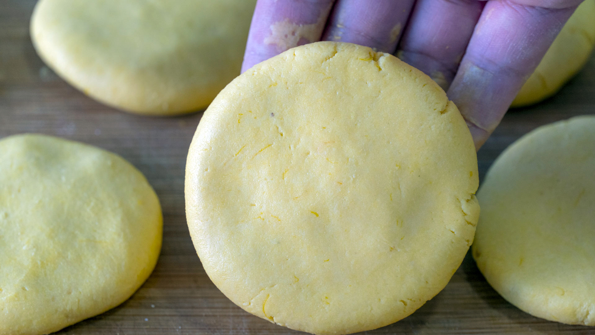 我家从来不买零食原创,低筋面粉做100种简单零食烤箱