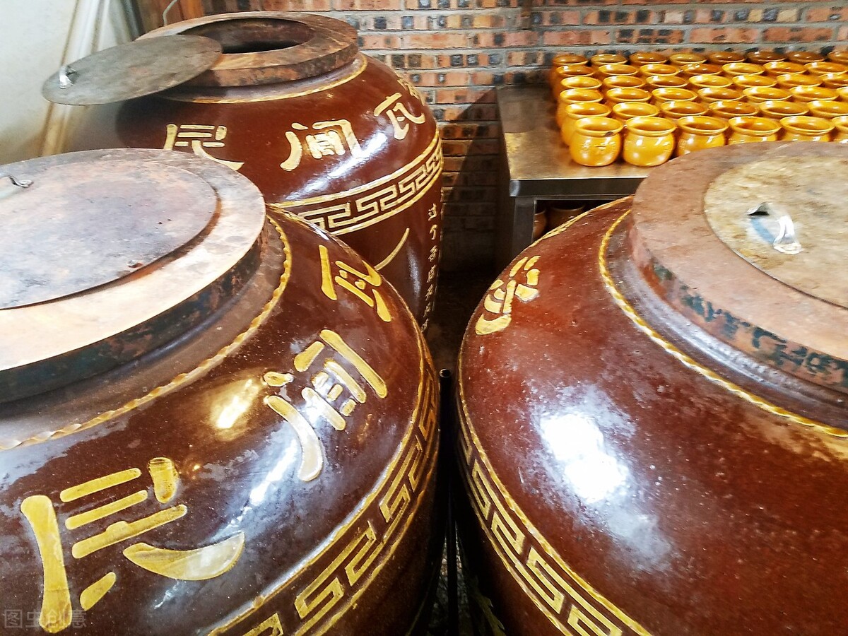 江西瓦罐汤和沙县炖汤的区别,为啥江西瓦罐汤没有肉饼汤了