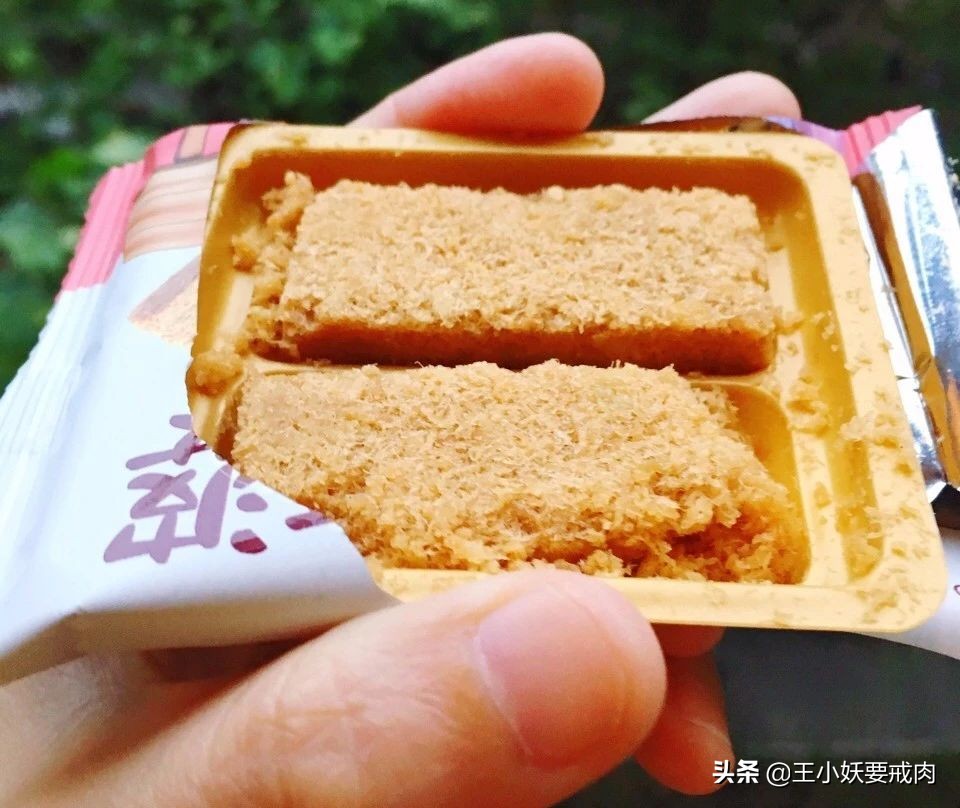 哪个牌子的鸡蛋卷最好吃,全世界最好吃的鸡蛋卷