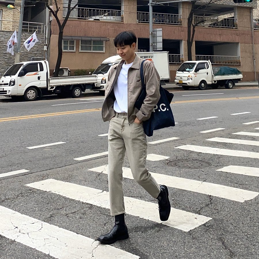 韩国男生穿衣搭配小视频,小西装搭配男欧巴