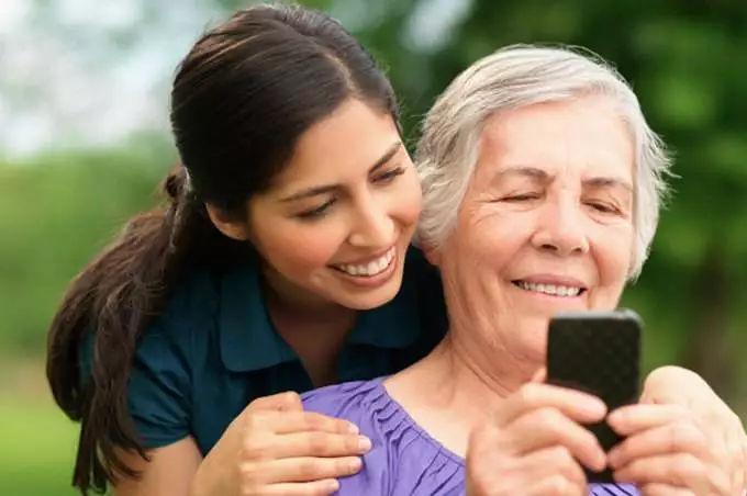 春节回家教爸妈学会用手机,看OPPO这篇指南就够了