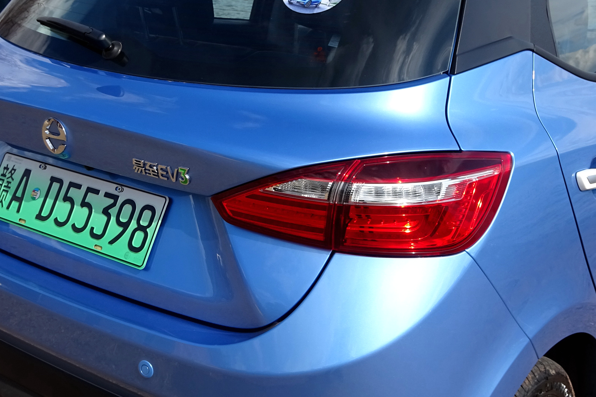 江铃易至ev32021款小雷达悦跑型,纯电动a00级车型江铃易至ev3