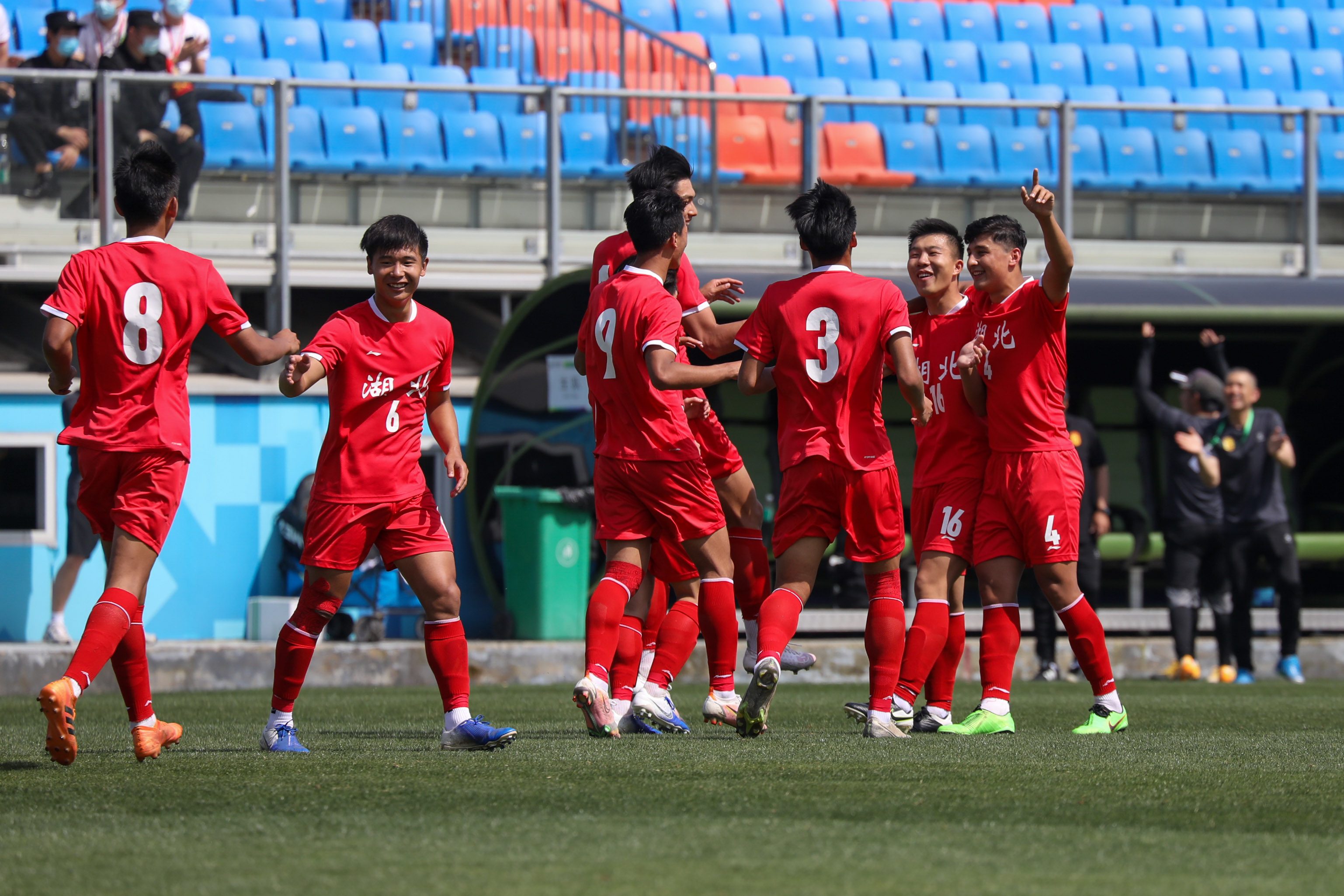 u20男足新疆比赛回顾,湖北u15男足勇夺全国冠军