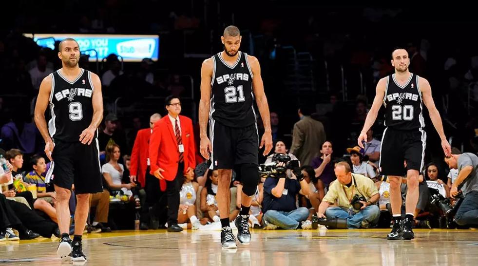 安静的离开勇敢留下来,帕克退役后再聚首