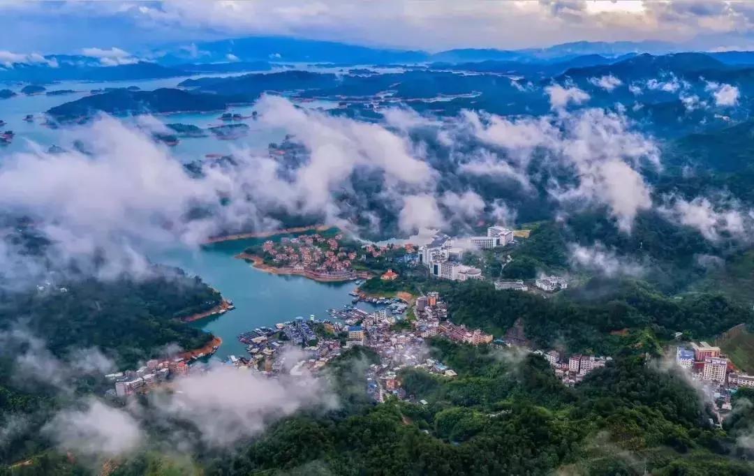 河源万绿湖特色,万绿湖别样的美