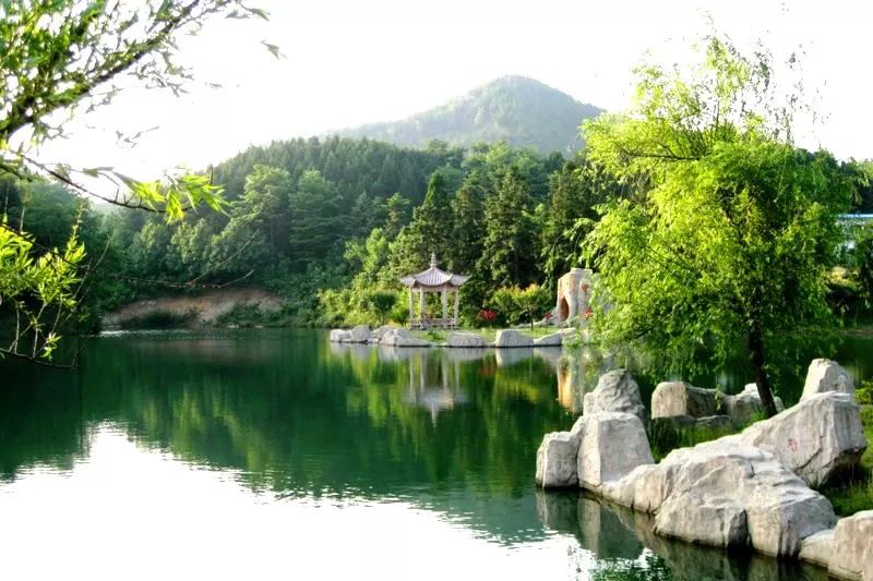 山如碧浪翻江去译文,山如碧浪翻江去下一句