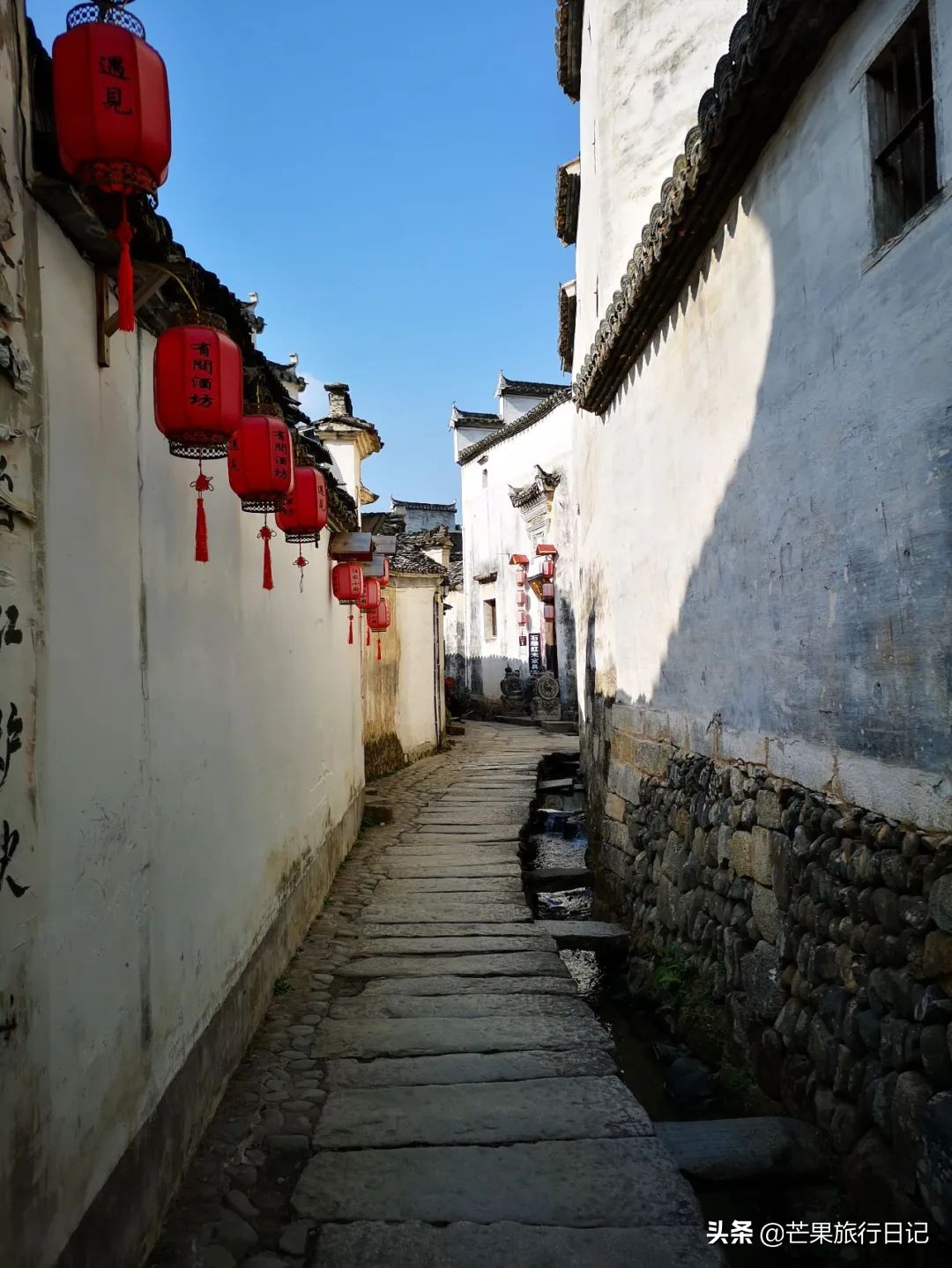 都说安徽宏村非常商业化,事实到底如何?跟着芒果去一探究竟