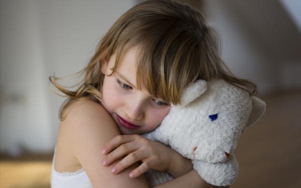 关于孩子胆小的教育方法,孩子胆小不合作适合什么运动