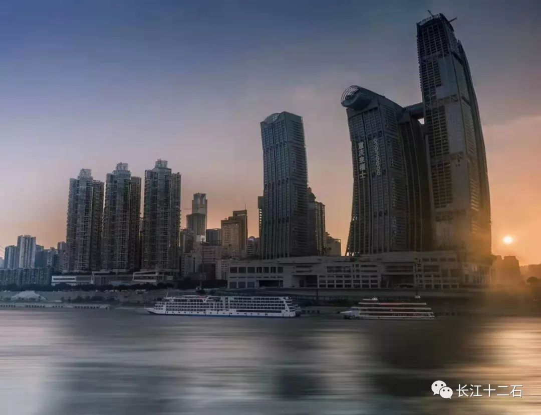 灯火阑珊——朝天门