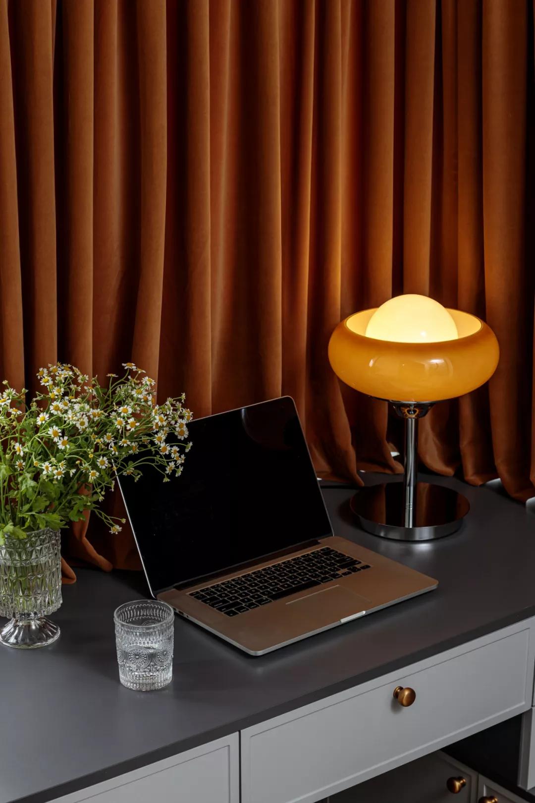 藏不住了!开室内窗,才是拯救90m²老旧二手房的终极大招