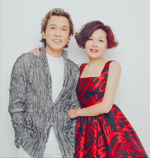 哈文和李咏的天津情缘,哈文连续五年悼念丈夫李咏