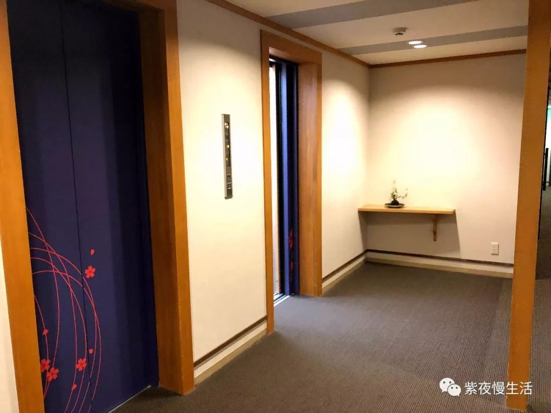 未见富士,幸运依在-秀峰阁湖月