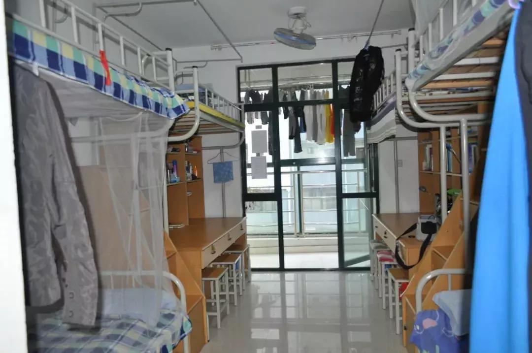 各大学宿舍条件排名,各大学宿舍条件对比