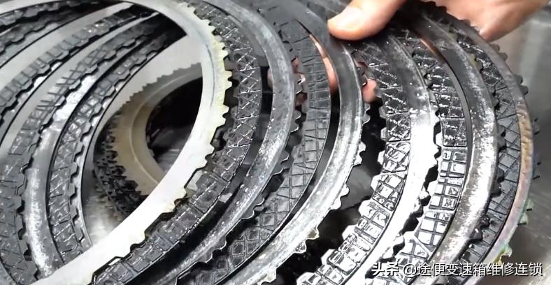 比亚迪变速箱打滑修复多少钱,比亚迪变速箱打滑