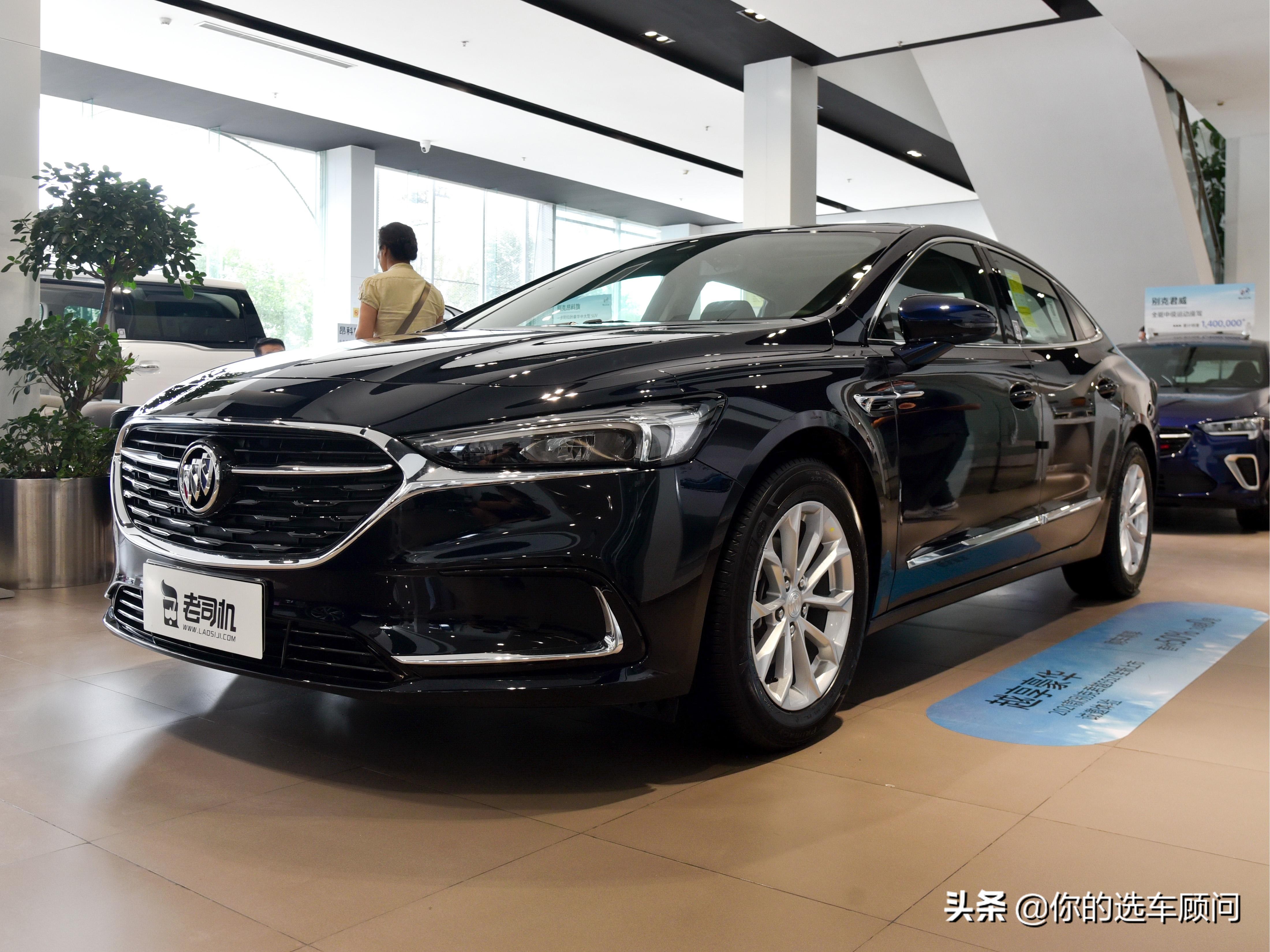 豪华大排量轿车,豪华版大轿车