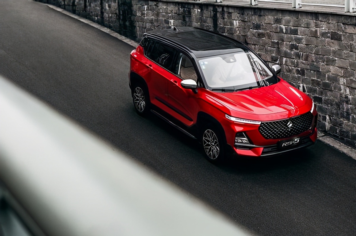 买了红色的车看到都是红车,新年红火的红色系列好车推荐