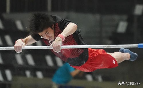日本体操世纪天才王者归来，受伤治疗超100针，渴望第四届奥运