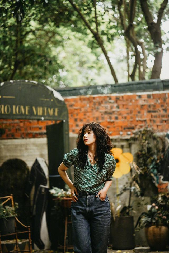 阚清子各种穿搭风格,阚清子穿搭青春气十足