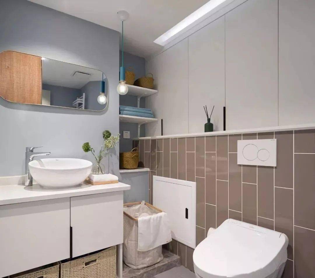 马桶千万不能朝向哪里,马桶为什么不能斜着放