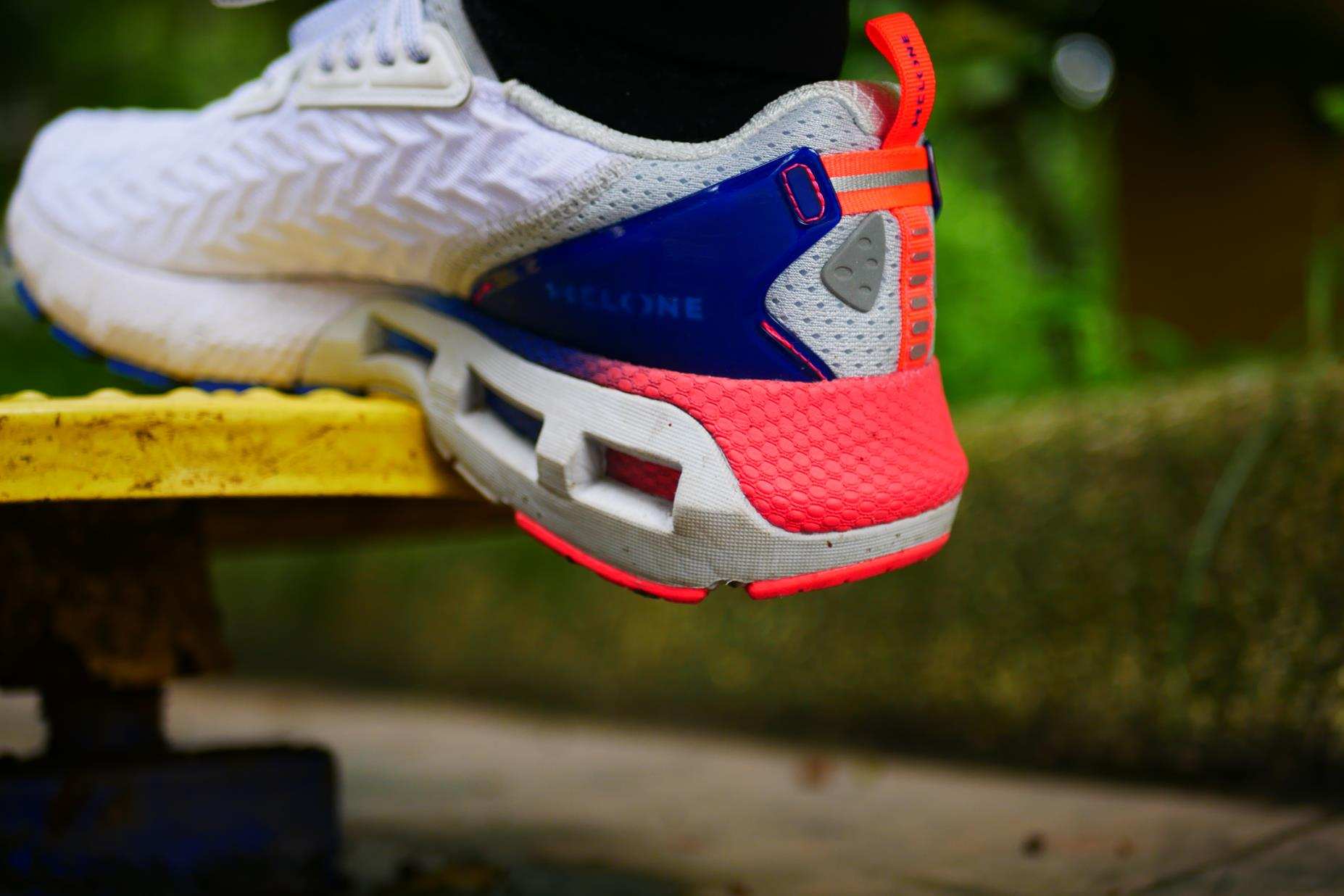 始于颜值忠于舒适鞋子,安德玛clone测评