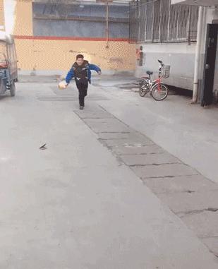 手术台上我无敌,小小塞牙我认怂!外科“一把刀”看牙记