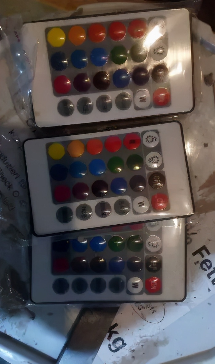 自己做大型水陆缸,在家自己打造一个沙漠缸