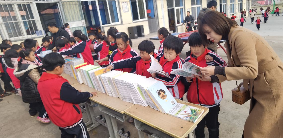 涓存矀101骞挎挱,涓存矀101骞挎挱鐢靛彴鐢佃瘽