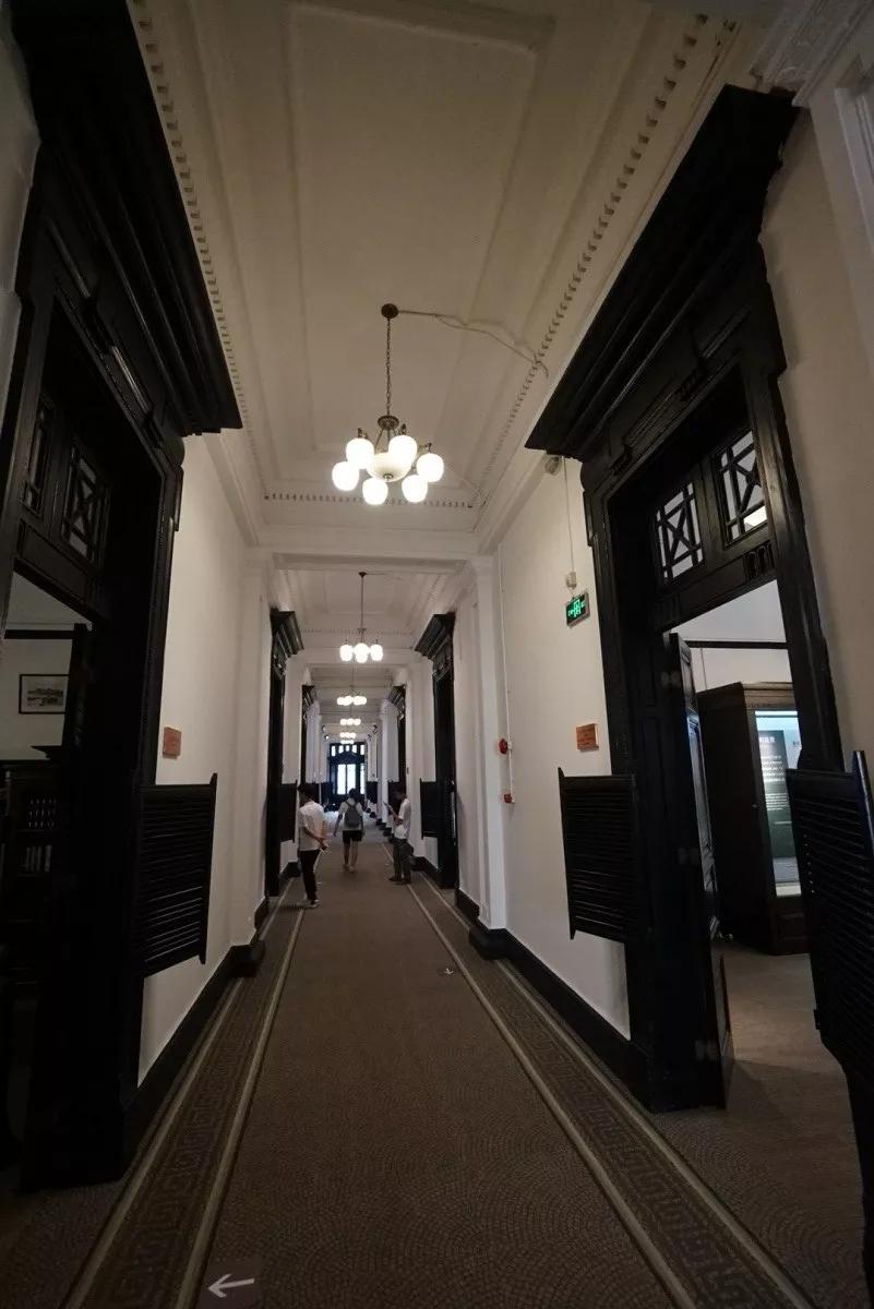 粤海关见证了千年商都的繁华,粤海关大楼钟楼内部