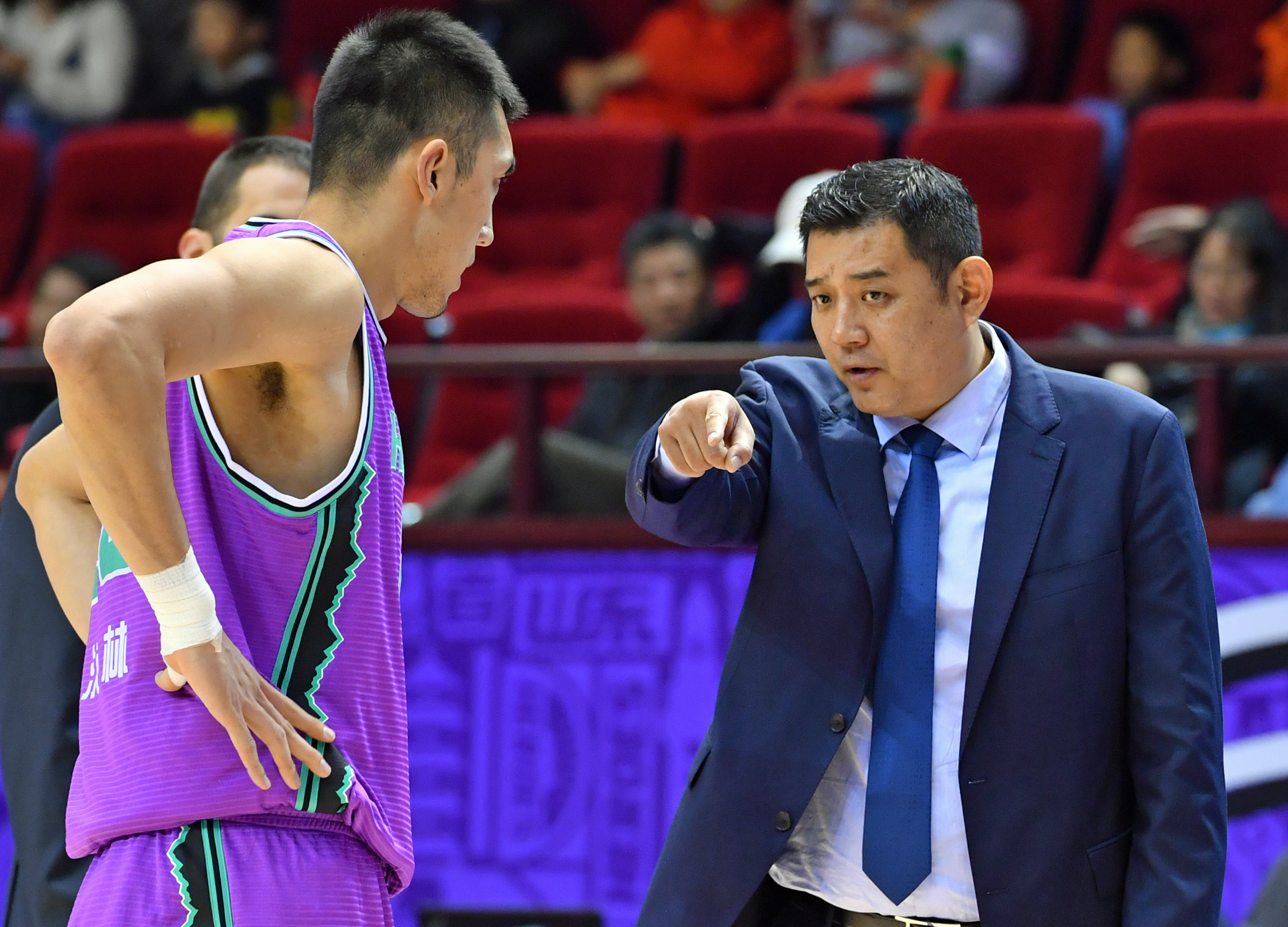 山东男篮陈培东上半场得多少分,山东男篮将战广东男篮预测