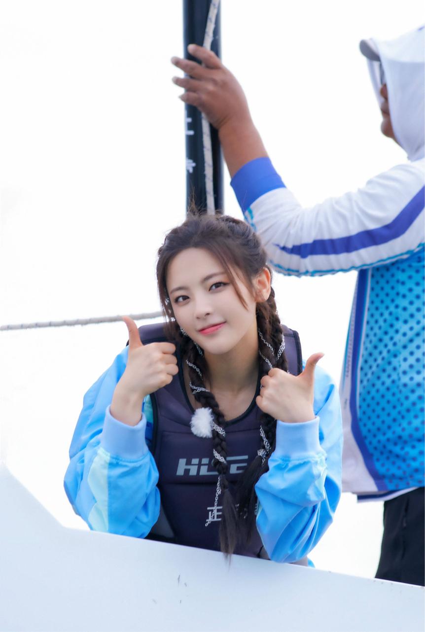 还珠格格第四部有鞠婧祎吗,还珠格格新版鞠婧祎