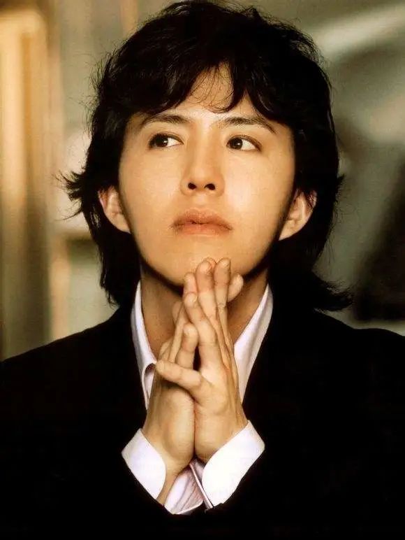 钢琴家李云迪现在如何,钢琴曲王子李云迪事件